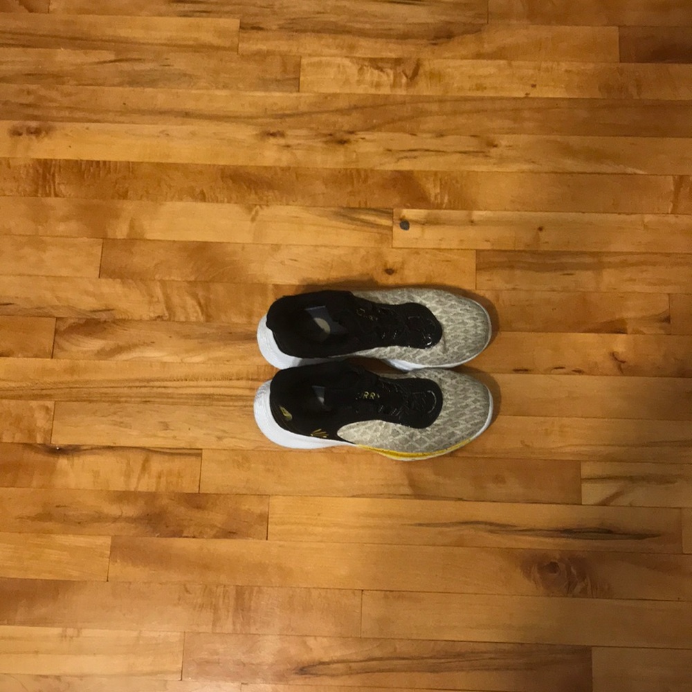Curry 9 basketball shoes